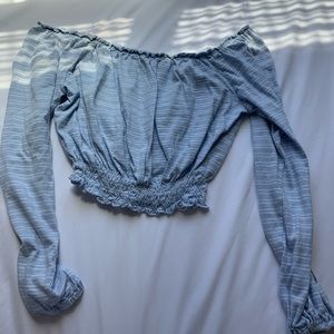 Tillys long sleeve💙